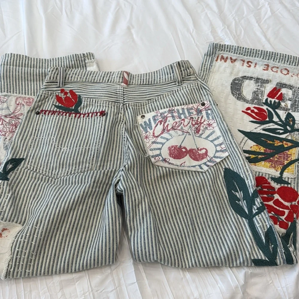 We The Free Lost and Found Patch Detail Railroad Striped Denim Pants size 25 - Picture 5 of 5